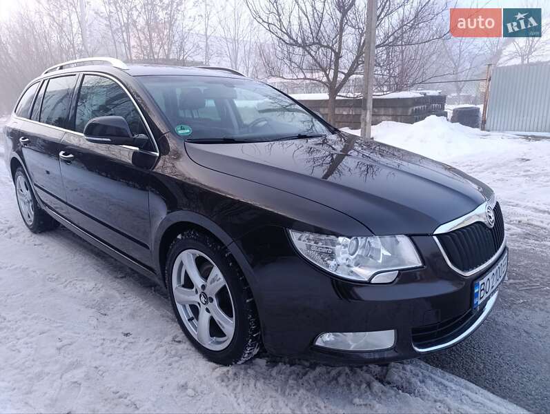 Універсал Skoda Superb 2012 в Кам'янець-Подільському фото 11 Універсал Skoda Superb 2012 в Кам'янець-Подільському