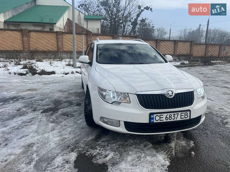 Skoda Superb 2011