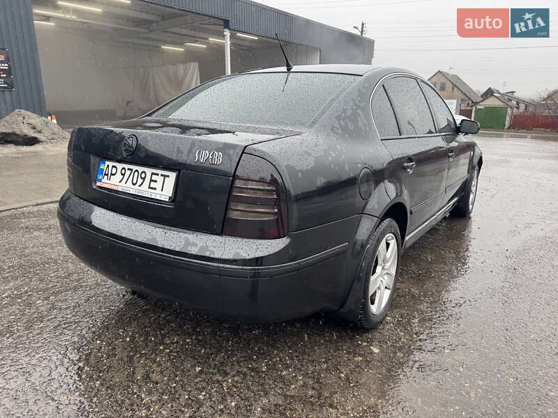 Лифтбек Skoda Superb 2005 в Запорожье