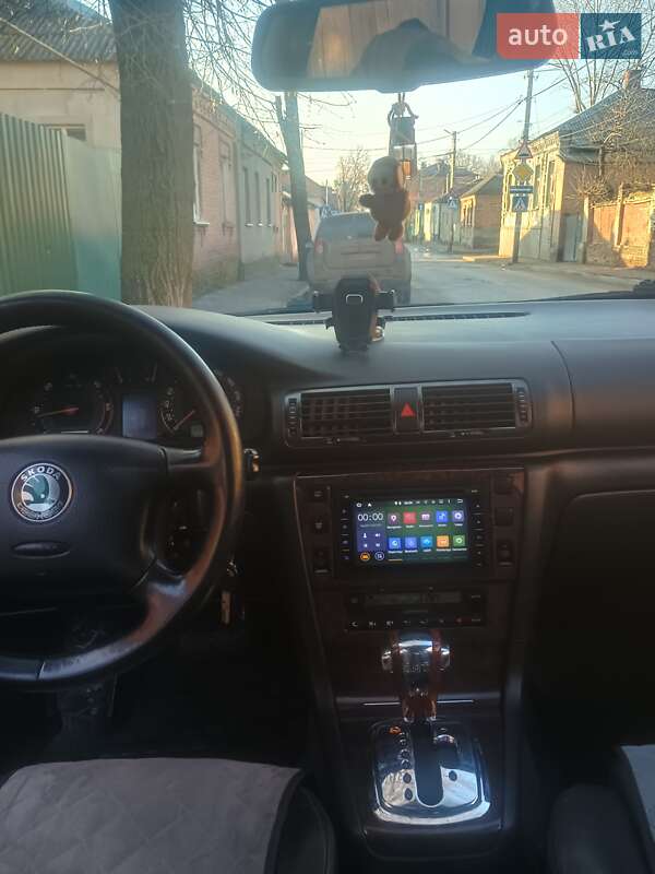 Лифтбек Skoda Superb 2004 в Кропивницком фото 5 Лифтбек Skoda Superb 2004 в Кропивницком