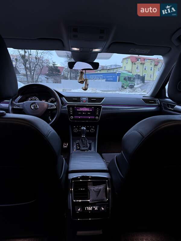 Ліфтбек Skoda Superb 2019 в Львові