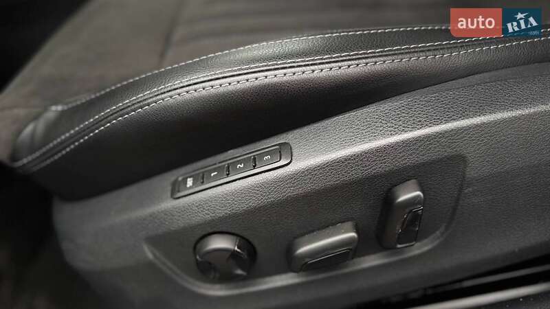 Лифтбек Skoda Superb 2022 в Стрые