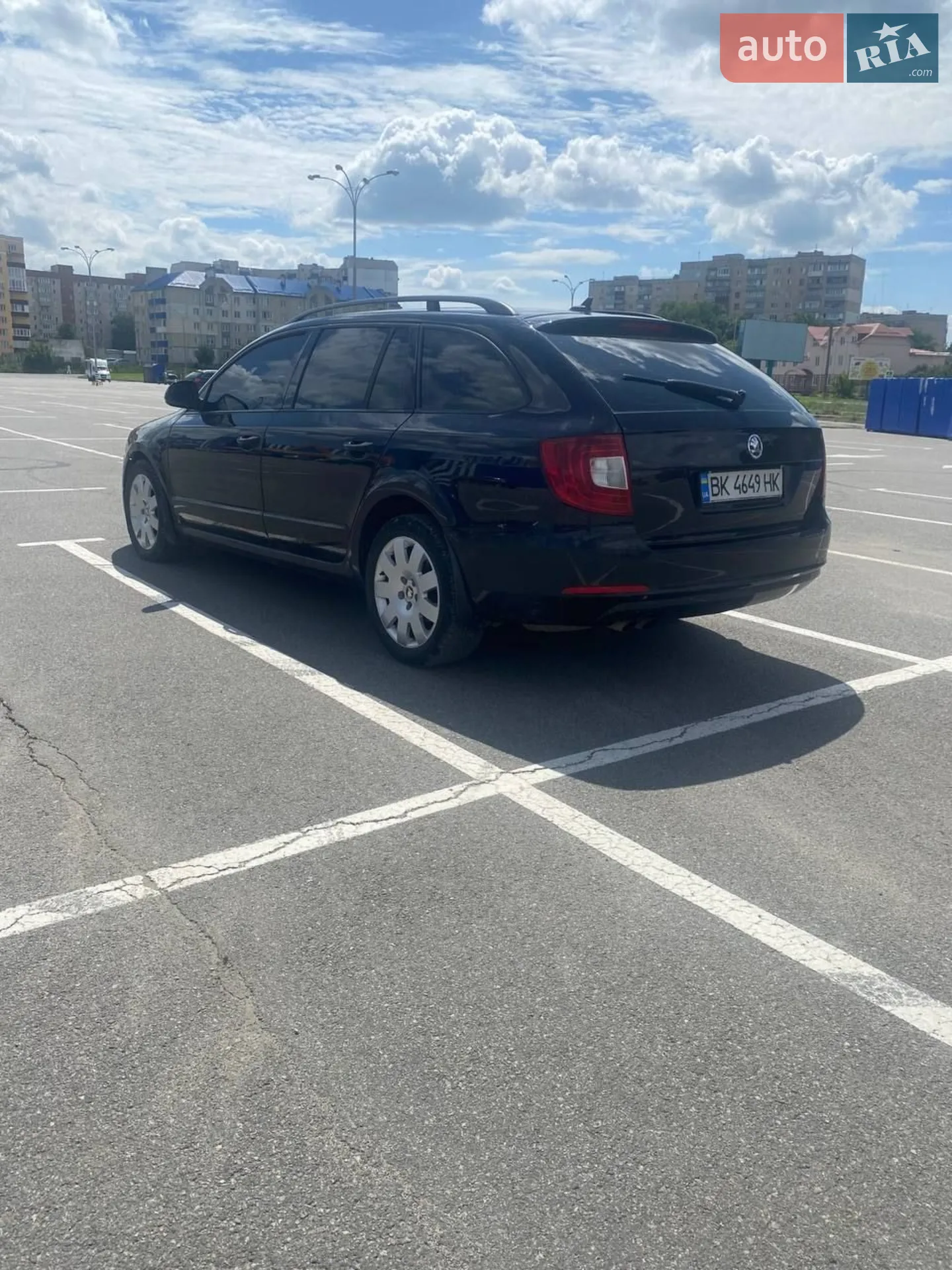2011 Skoda Superb - мініатюра 4