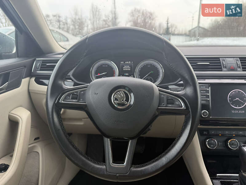 Ліфтбек Skoda Superb 2016 в Києві