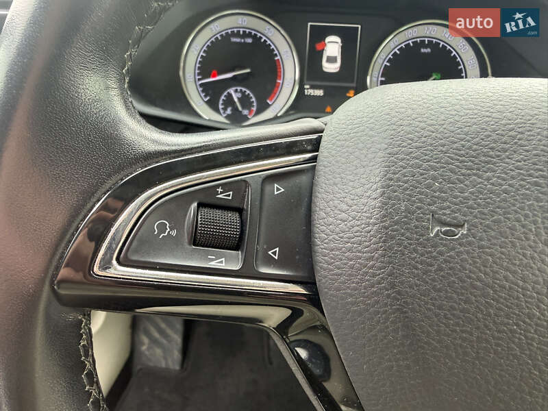 Ліфтбек Skoda Superb 2016 в Києві