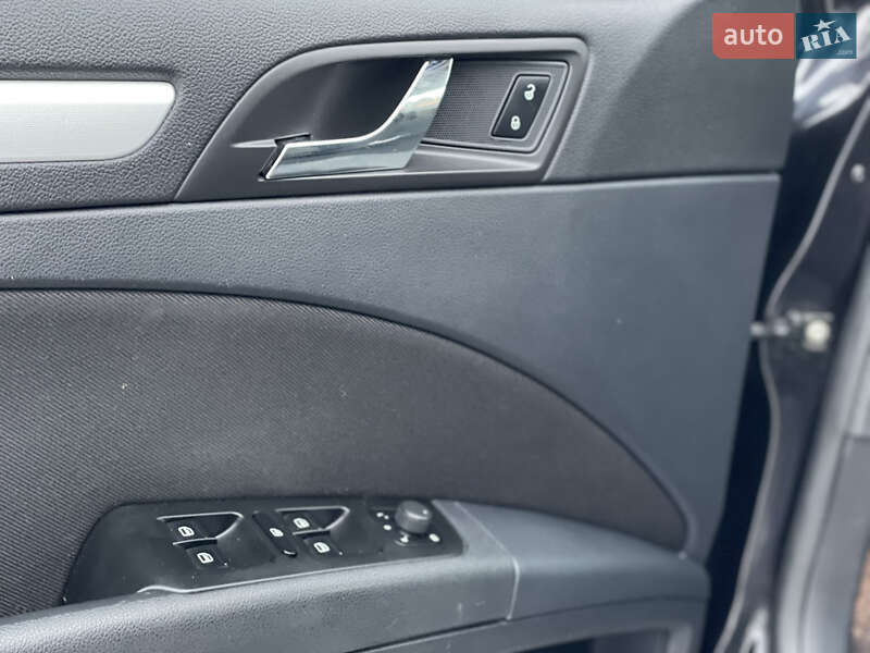 Универсал Skoda Superb 2012 в Косове фото 31 Универсал Skoda Superb 2012 в Косове