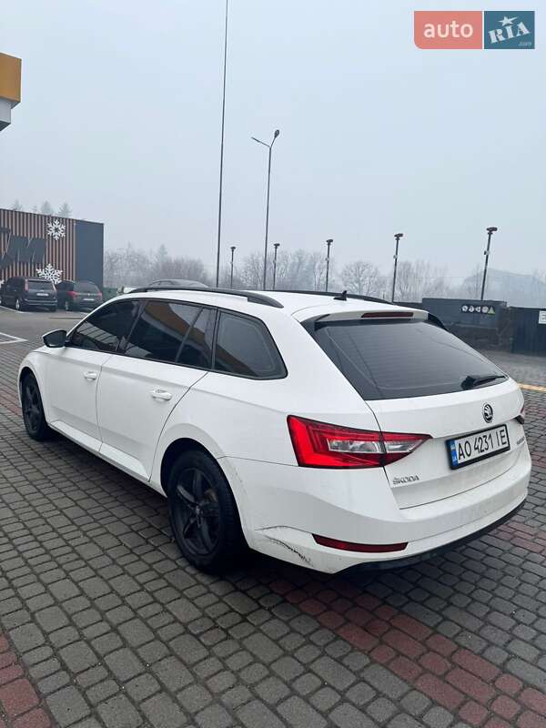 Универсал Skoda Superb 2019 в Тячеве фото 2 Универсал Skoda Superb 2019 в Тячеве