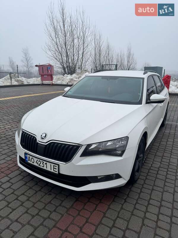 Универсал Skoda Superb 2019 в Тячеве фото 7 Универсал Skoda Superb 2019 в Тячеве