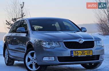 Лифтбек Skoda Superb 2008 в Дрогобыче