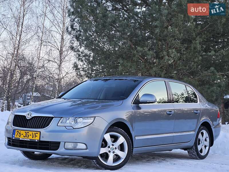 Лифтбек Skoda Superb 2008 в Дрогобыче