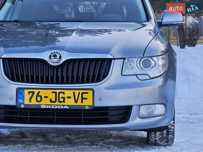 Лифтбек Skoda Superb 2008 в Дрогобыче