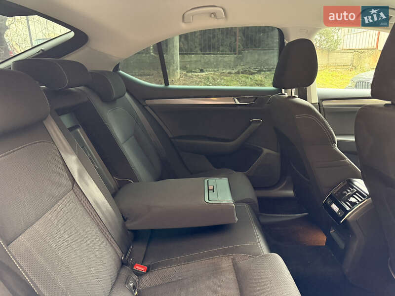 Лифтбек Skoda Superb 2019 в Ужгороде фото 29 Лифтбек Skoda Superb 2019 в Ужгороде