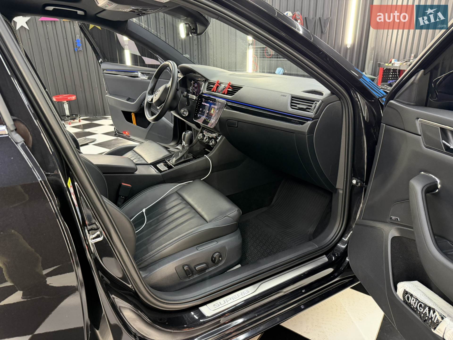 2020 Skoda Superb - мініатюра 18