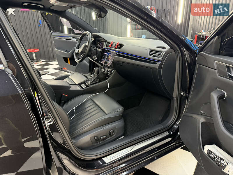 Універсал Skoda Superb 2020 в Хмельницькому