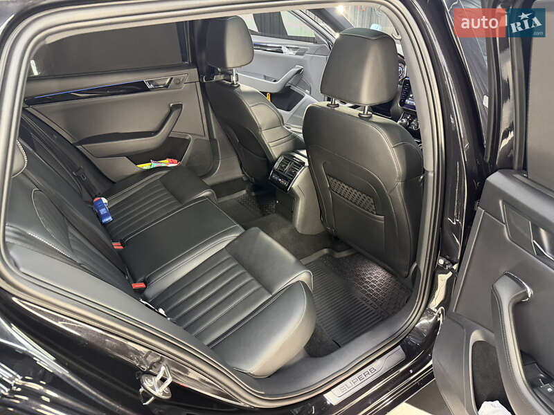Універсал Skoda Superb 2020 в Хмельницькому