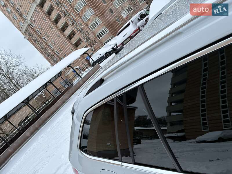 Универсал Skoda Superb 2023 в Киеве фото 67 Универсал Skoda Superb 2023 в Киеве