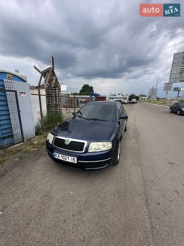 Skoda Superb 2004