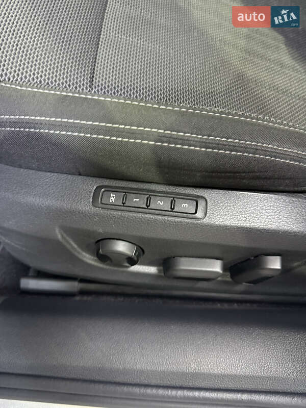 Универсал Skoda Superb 2020 в Луцке