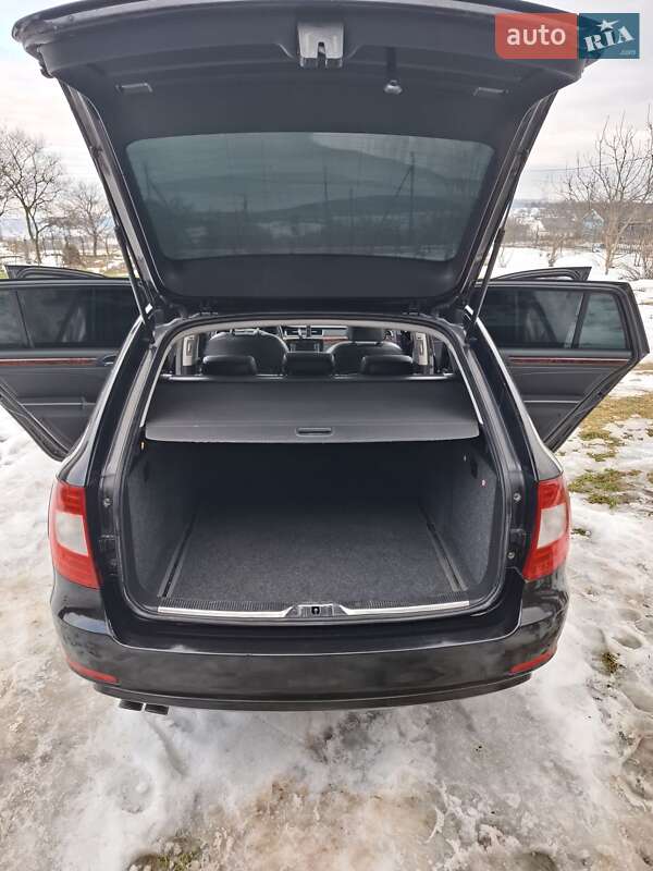 Универсал Skoda Superb 2011 в Ивано-Франковске