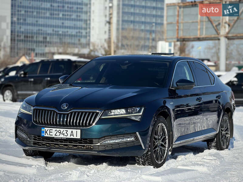 Лифтбек Skoda Superb 2020 в Киеве