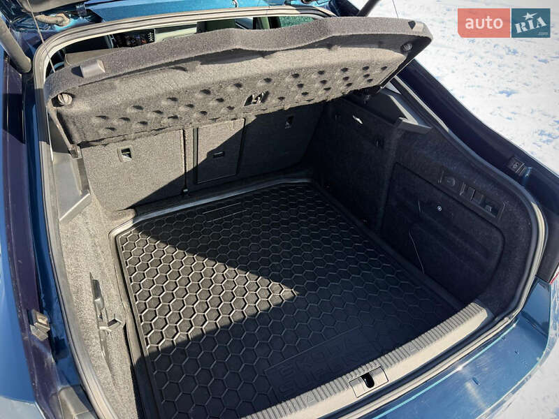 Лифтбек Skoda Superb 2020 в Киеве