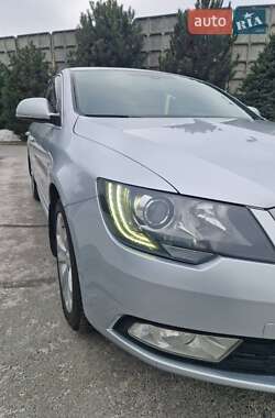 Ліфтбек Skoda Superb 2013 в Дніпрі