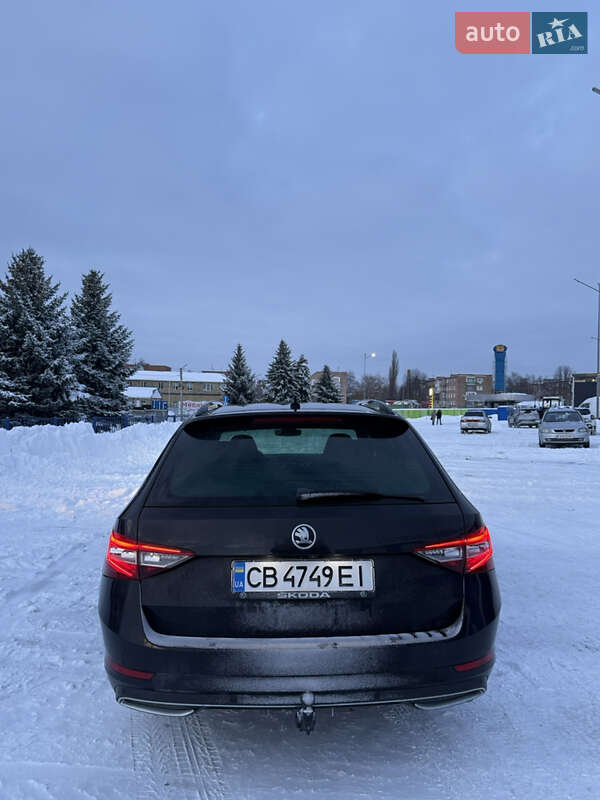 Универсал Skoda Superb 2018 в Чернигове