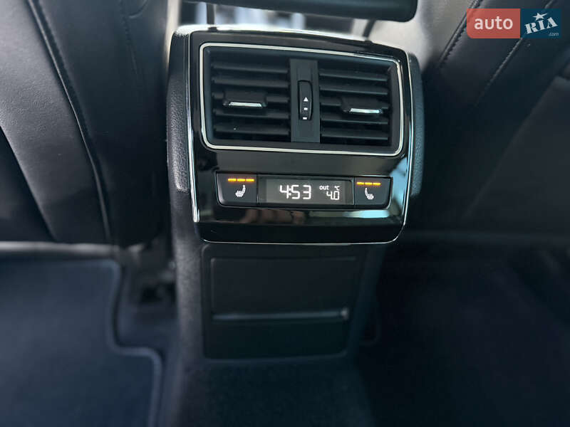 Универсал Skoda Superb 2021 в Ровно