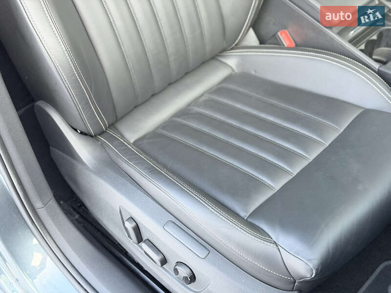 Универсал Skoda Superb 2021 в Ровно