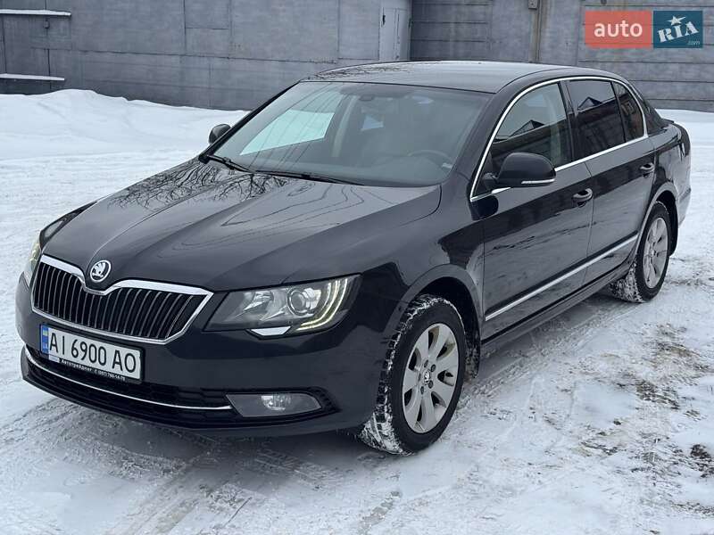 Skoda Superb 2013 Skoda Superb 2013