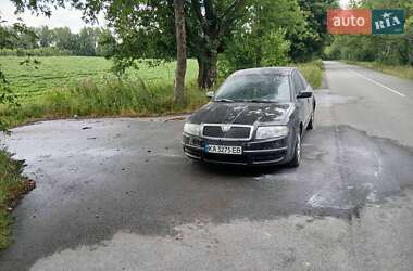 Лифтбек Skoda Superb 2006 в Киеве