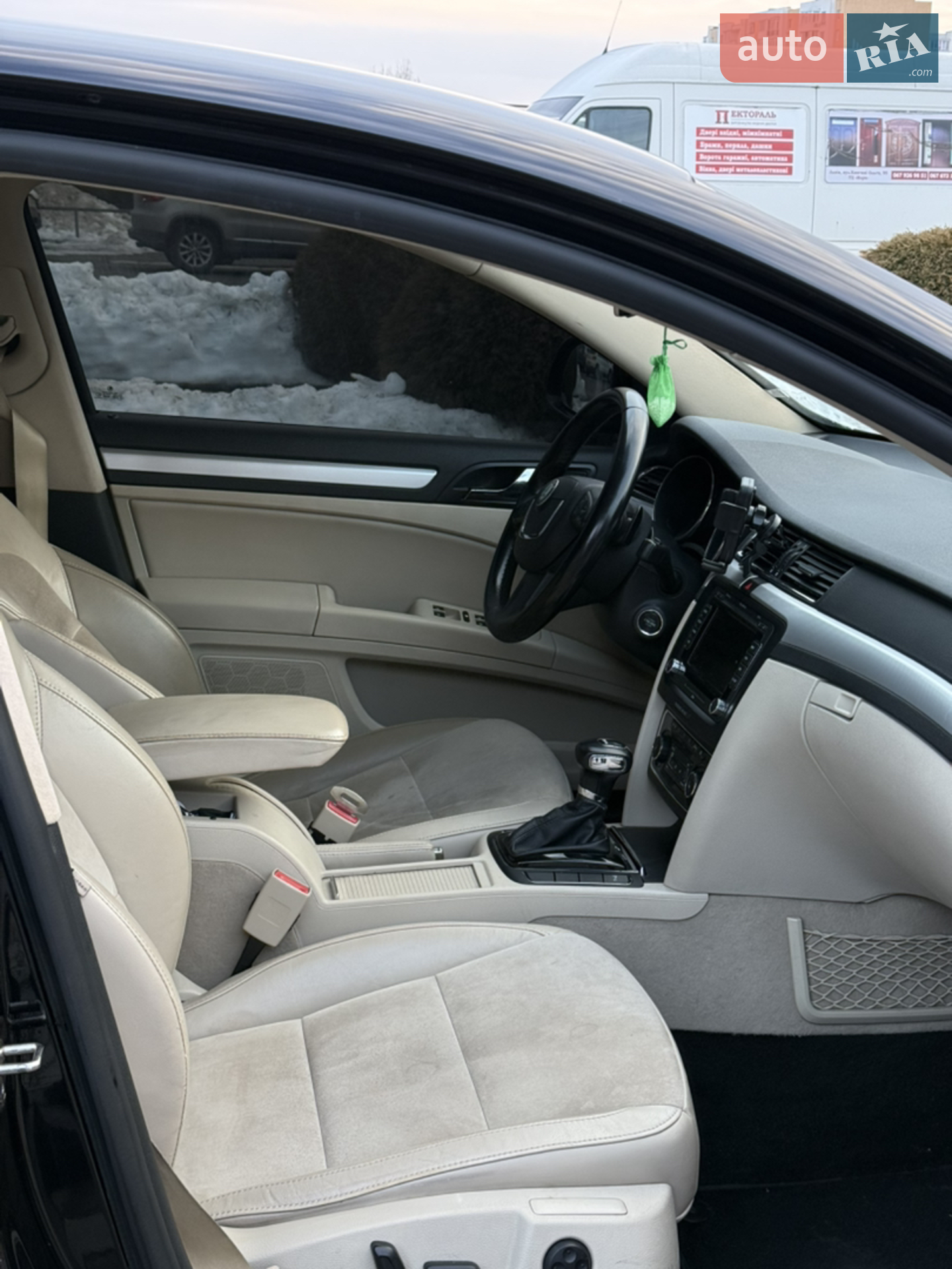 2012 Skoda Superb - мініатюра 11