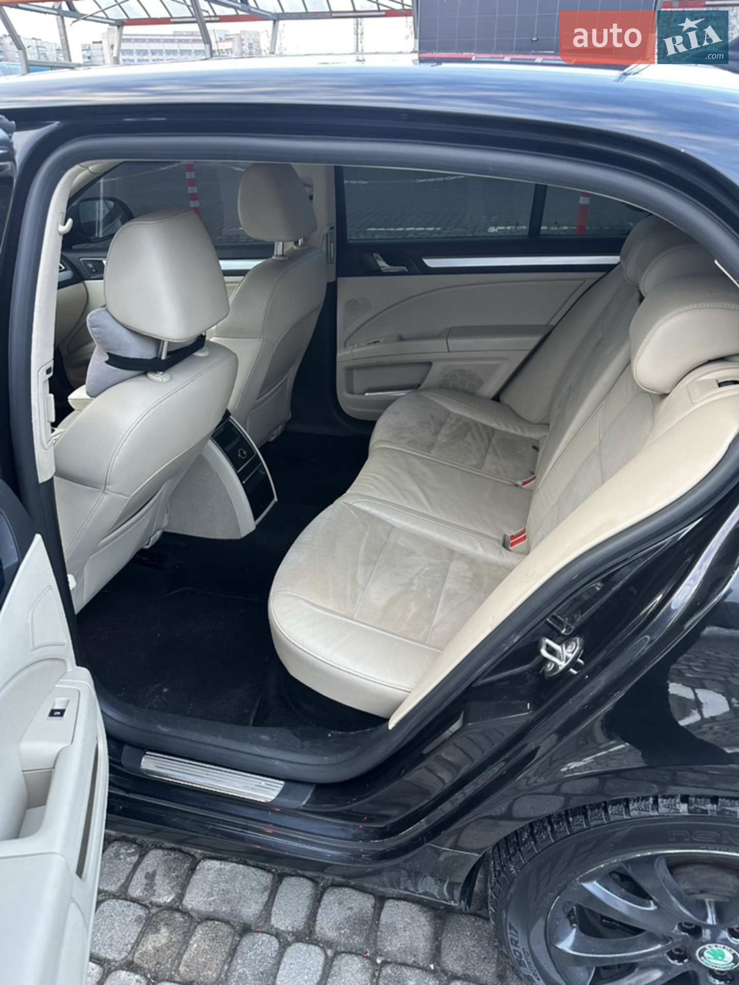 2012 Skoda Superb - мініатюра 15