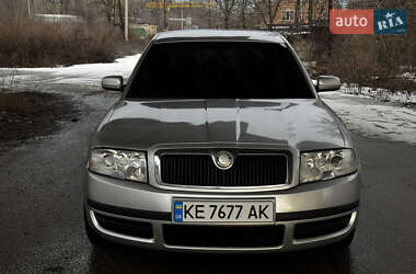 Ліфтбек Skoda Superb 2006 в Дніпрі
