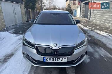 Лифтбек Skoda Superb 2022 в Кривом Роге