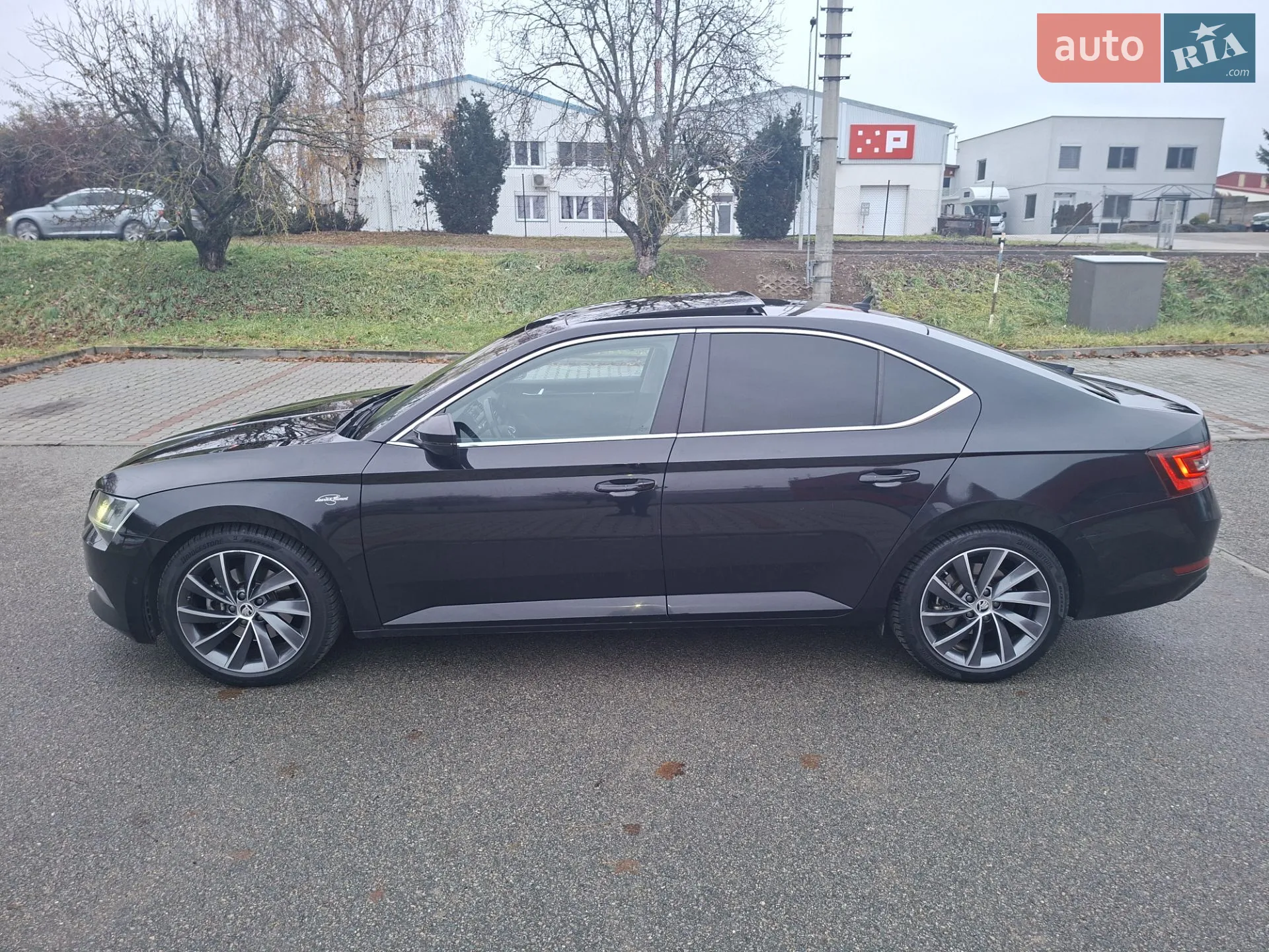 2017 Skoda Superb - мініатюра 10