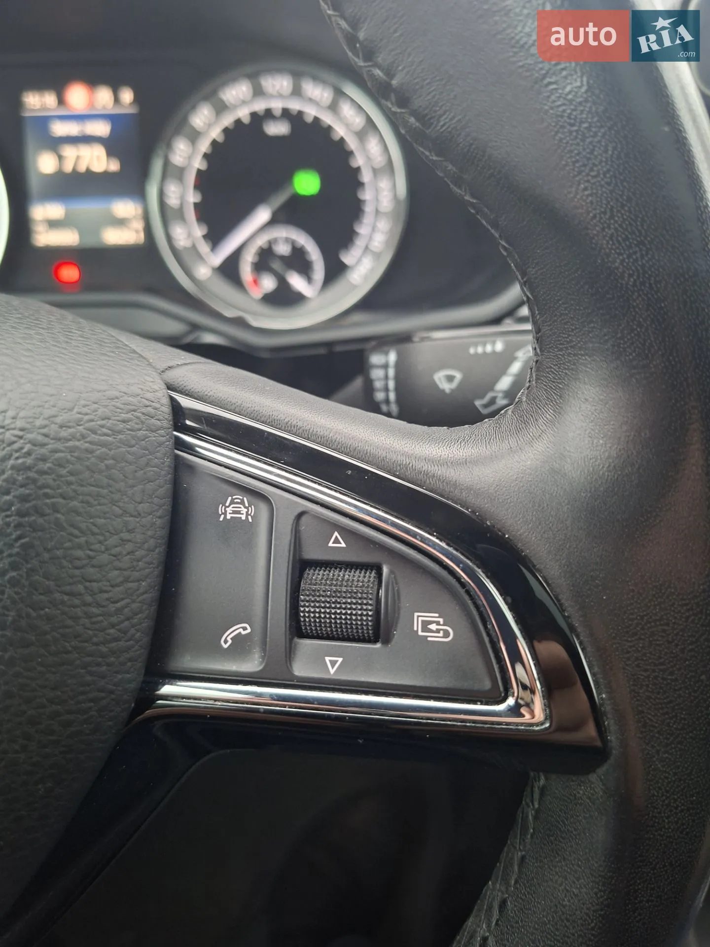 2017 Skoda Superb - мініатюра 14