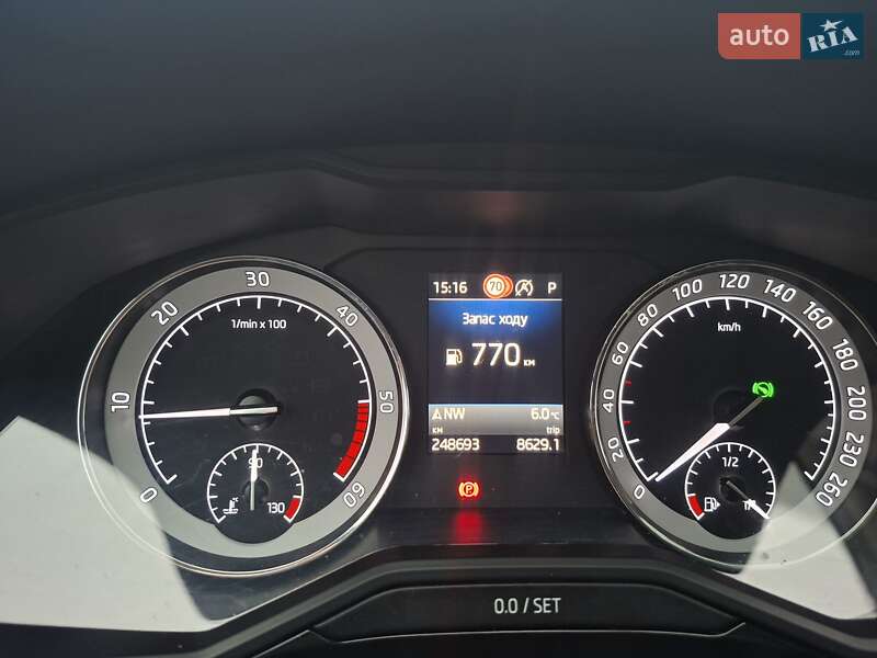 Ліфтбек Skoda Superb 2017 в Ужгороді