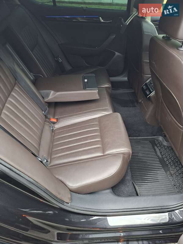 Ліфтбек Skoda Superb 2017 в Ужгороді