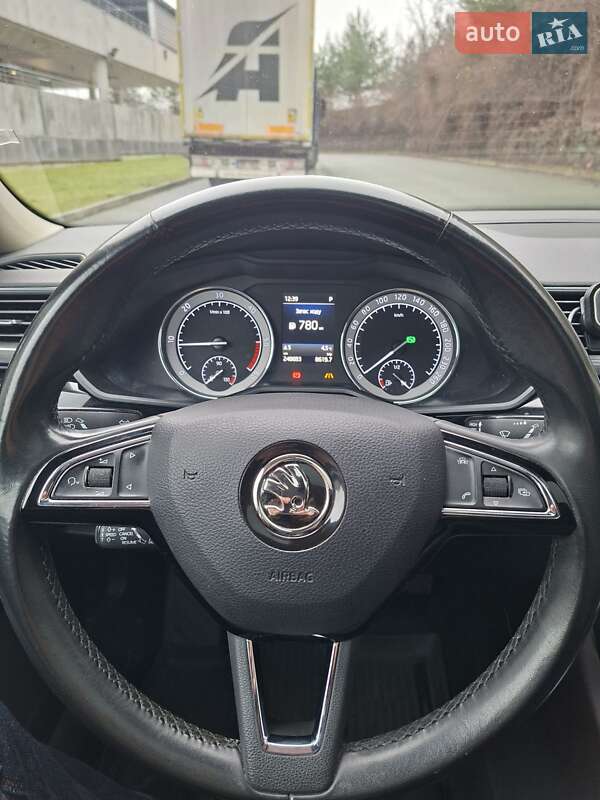 Ліфтбек Skoda Superb 2017 в Ужгороді