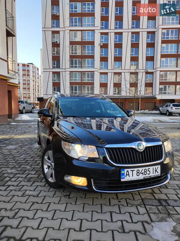 Skoda Superb 2012