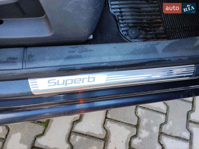 Універсал Skoda Superb 2012 в Івано-Франківську