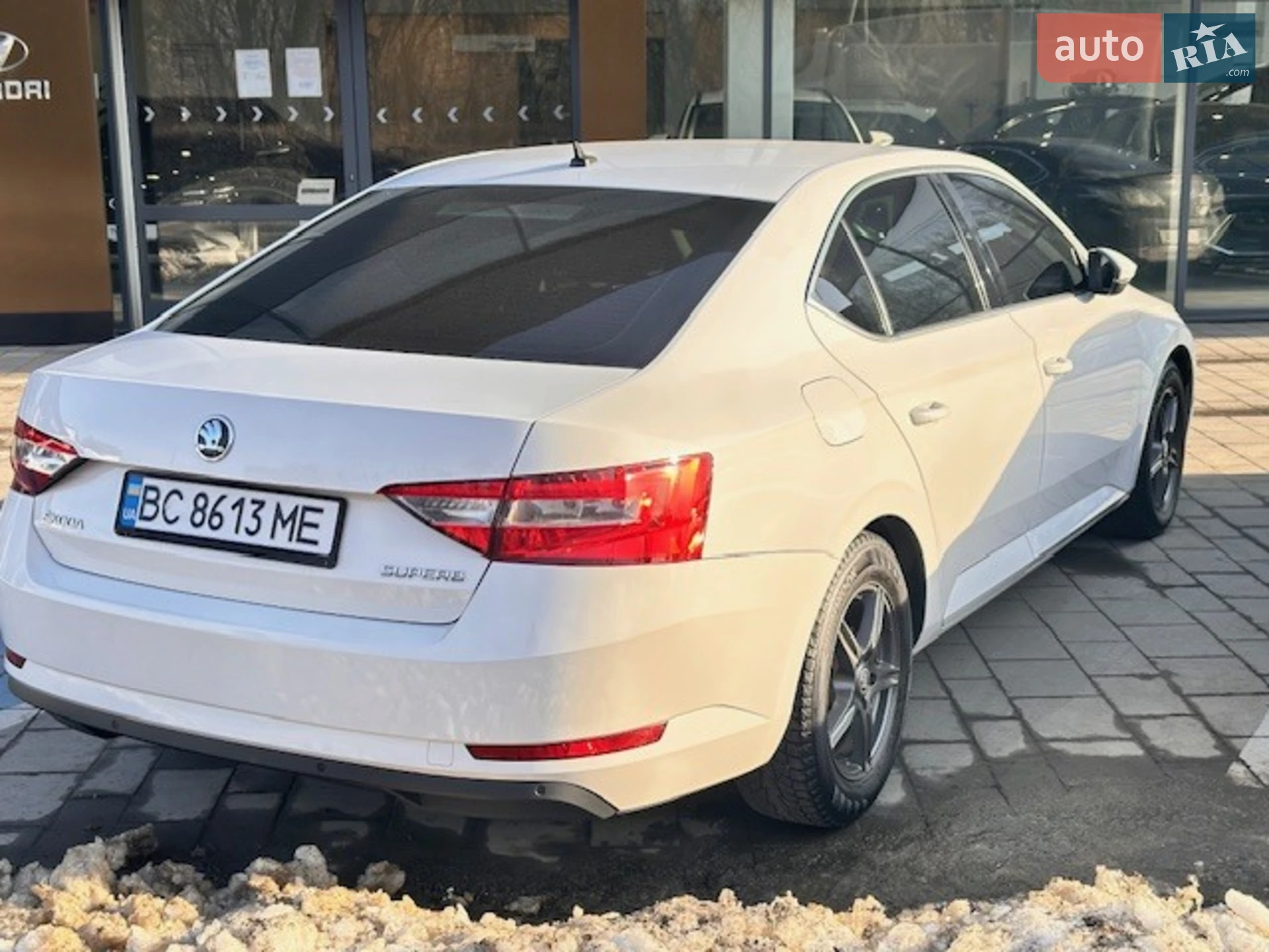 2016 Skoda Superb - мініатюра 10
