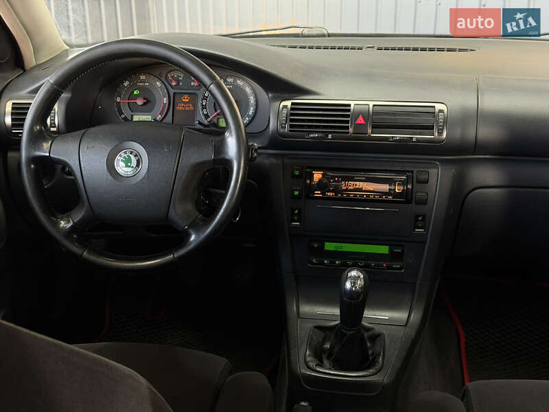 Ліфтбек Skoda Superb 2006 в Тячеві