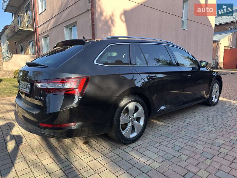 Универсал Skoda Superb 2016 в Самборе