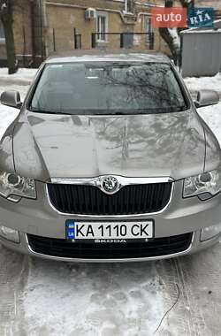 Универсал Skoda Superb 2012 в Киеве