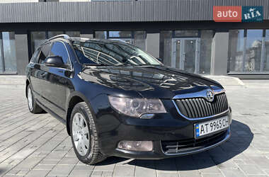 Універсал Skoda Superb 2010 в Долині