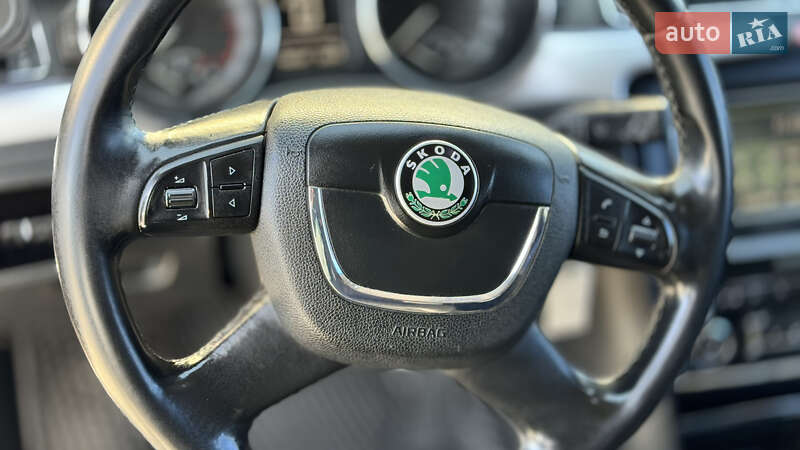 Універсал Skoda Superb 2010 в Луцьку