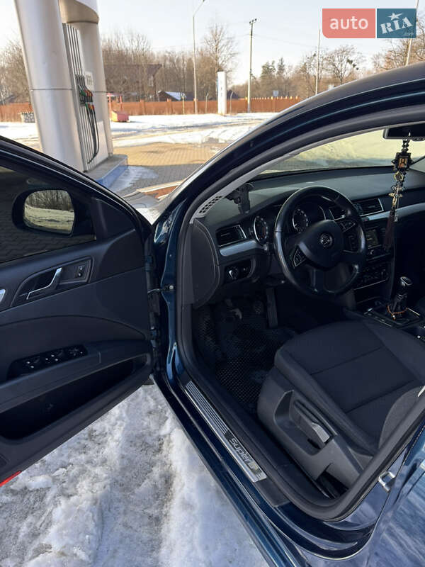 Ліфтбек Skoda Superb 2014 в Красилові