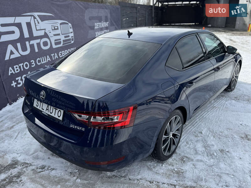 Ліфтбек Skoda Superb 2017 в Львові